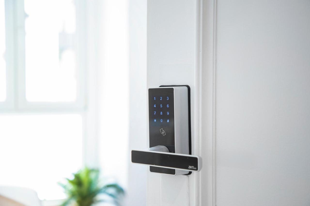 Marisol - Self Check-In Guesthouse - Adults Only San Sebastián Eksteriør billede