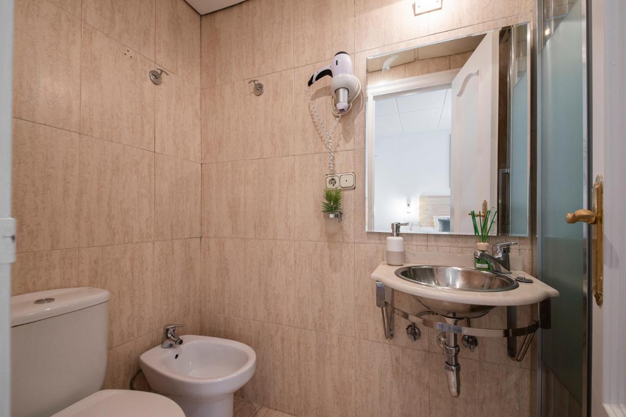 Marisol - Self Check-In Guesthouse - Adults Only San Sebastián Eksteriør billede