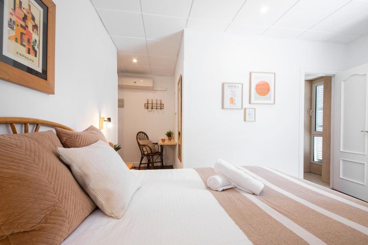 Marisol - Self Check-In Guesthouse - Adults Only San Sebastián Eksteriør billede